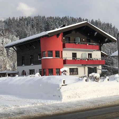 Appartementhaus Bergblick Leogang Extérieur photo