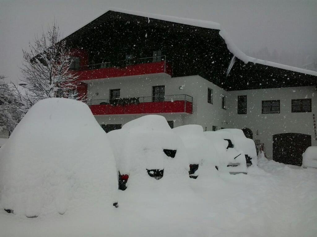 Appartementhaus Bergblick Leogang Extérieur photo